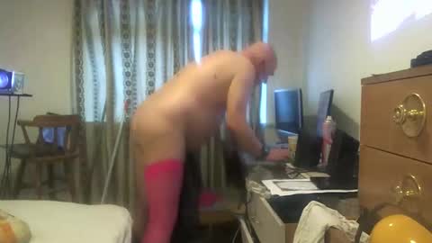 mature online show from 06-10-26, 05:07