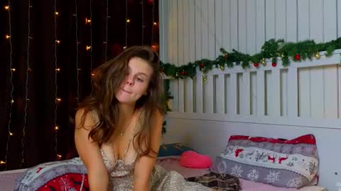 Snapshot of herminasouth chatting on 02-28-26, 12:22 Nicole online show from 02-28-26, 12:22