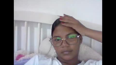 Snapshot of hermione_franco chatting on 04-08-26, 01:00 hermione_franco online show from 04-08-26, 01:00