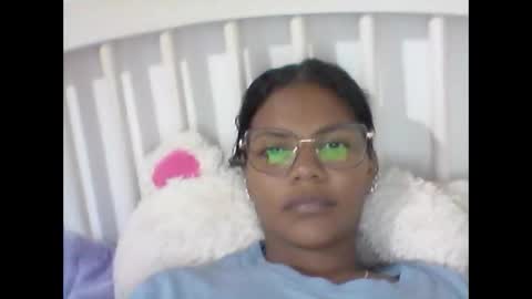 Snapshot of hermione_franco chatting on 04-09-26, 12:43 hermione_franco online show from 04-09-26, 12:43