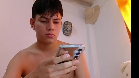Snapshot of herrerabuitragroedwin chatting on 05-18-26, 03:51 valentin 123 online show from 05-18-26, 03:51