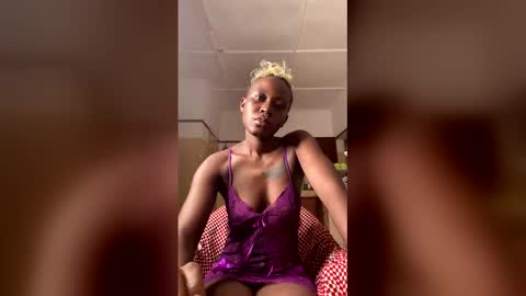 Snapshot of herslatt chatting on 04-30-26, 03:57 herslatt online show from 04-30-26, 03:57