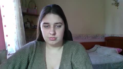 hess_luna_ online show from 01-16-26, 10:08