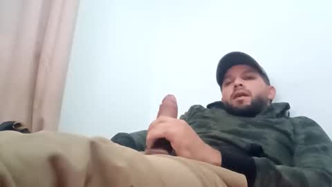 Snapshot of hetero_caliente89 chatting on 11-11-25, 10:54 hetero_caliente89 online show from 11-11-25, 10:54