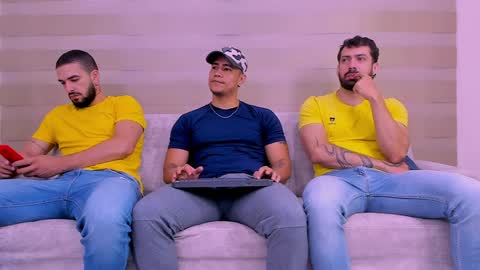 heteros men online show from 02-03-25, 01:30