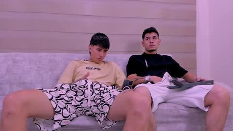 heteros men online show from 02-04-25, 08:28
