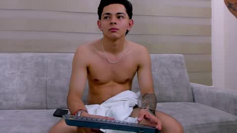 heteros men online show from 02-15-25, 11:14