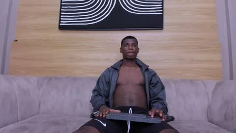 heteros men online show from 10-17-25, 01:57