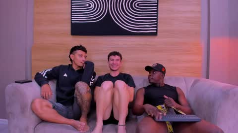 heteros men online show from 05-02-26, 02:22