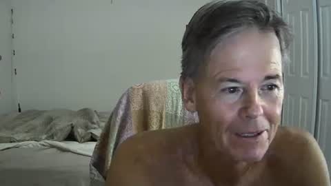 hewes1 online show from 09-26-25, 08:29