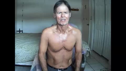 hewes1 online show from 02-16-26, 01:18