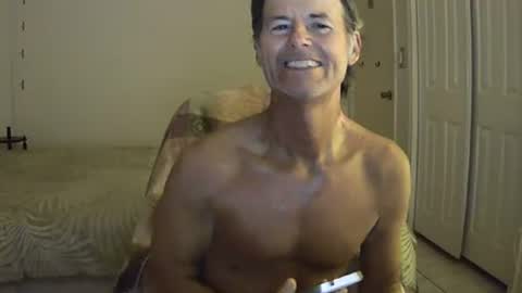 hewes1 online show from 03-08-26, 06:17