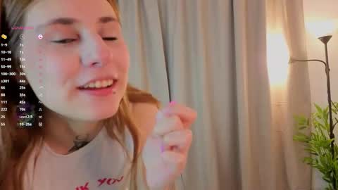 Sofia online show from 10-18-25, 11:38