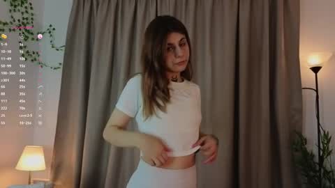 Sofia online show from 10-21-25, 10:21