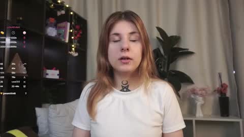 Sofia online show from 11-12-25, 10:26