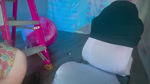 salem online show from 12-06-24, 09:32