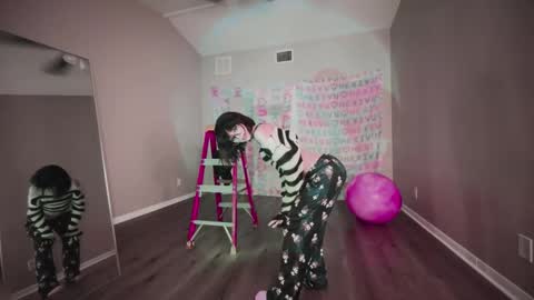 salem online show from 01-23-25, 05:45