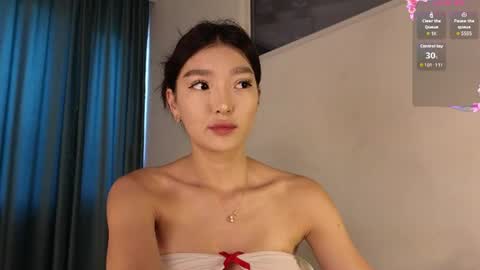 Audrey online show from 06-18-26, 05:08