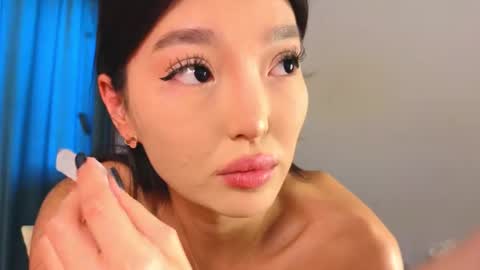Audrey online show from 06-25-26, 06:18