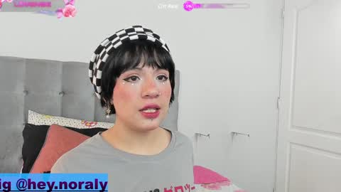 Noraly  online show from 01-22-25, 01:21