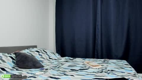 Snapshot of hey_tyankaaaa chatting on 11-20-25, 02:56 Bella 3 online show from 11-20-25, 02:56