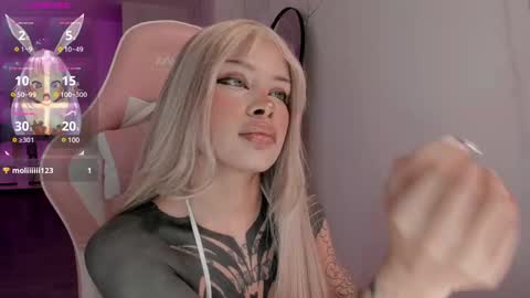 Bambi.....Help me get 100 likes in the satisfaction bar. online show from 12-14-24, 04:23