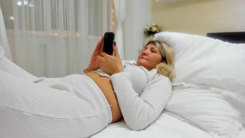 Snapshot of heyheygrey chatting on 01-04-25, 06:51 Heyheygrey online show from 01-04-25, 06:51