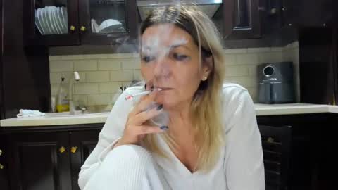 Snapshot of heyheygrey chatting on 01-26-25, 12:58 Heyheygrey online show from 01-26-25, 12:58