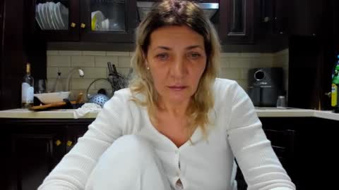 Snapshot of heyheygrey chatting on 02-02-25, 11:42 Heyheygrey online show from 02-02-25, 11:42