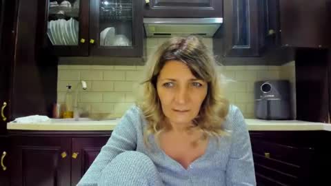 Snapshot of heyheygrey chatting on 02-03-25, 10:14 Heyheygrey online show from 02-03-25, 10:14