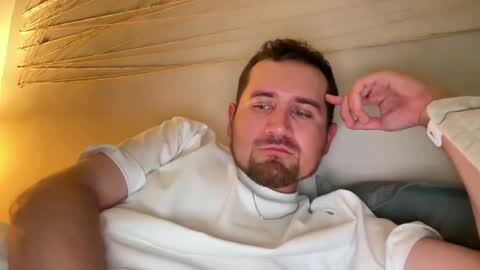 heyitsryan01 online show from 11-05-25, 11:49