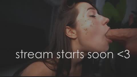 Snapshot of heylixie_ chatting on 03-19-26, 05:11 Li online show from 03-19-26, 05:11