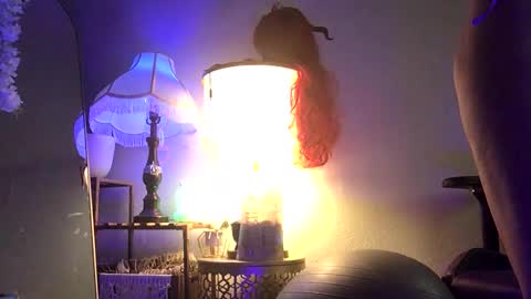 Snapshot of heynicole01 chatting on 02-04-25, 09:07 FlexieFae online show from 02-04-25, 09:07