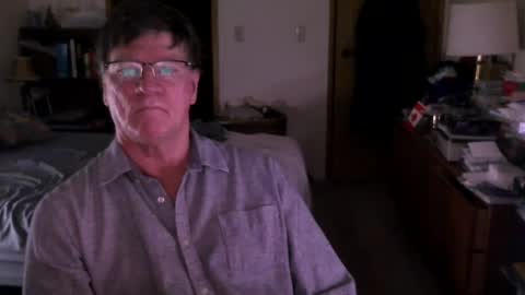 Snapshot of hg99too chatting on 12-25-24, 03:38 hg99too online show from 12-25-24, 03:38