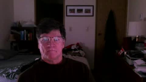 Snapshot of hg99too chatting on 12-30-24, 03:57 hg99too online show from 12-30-24, 03:57