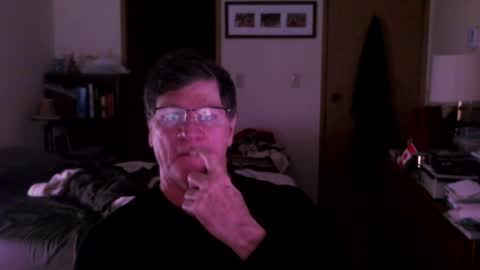 Snapshot of hg99too chatting on 12-31-24, 03:31 hg99too online show from 12-31-24, 03:31
