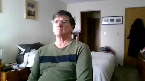 Snapshot of hg99too chatting on 01-12-25, 07:31 hg99too online show from 01-12-25, 07:31