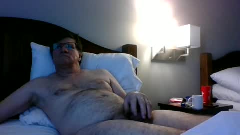 Snapshot of hg99too chatting on 01-18-25, 05:48 hg99too online show from 01-18-25, 05:48