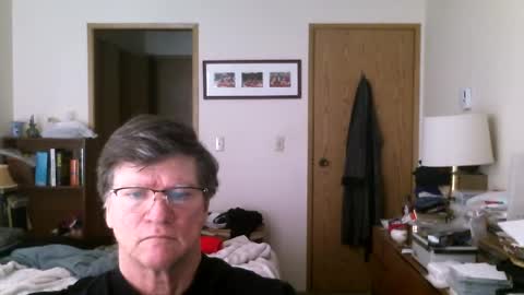 Snapshot of hg99too chatting on 01-28-25, 07:00 hg99too online show from 01-28-25, 07:00