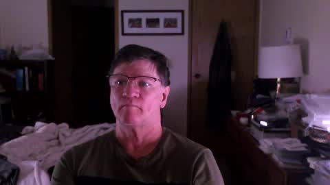 Snapshot of hg99too chatting on 02-09-25, 03:01 hg99too online show from 02-09-25, 03:01
