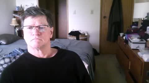 Snapshot of hg99too chatting on 02-19-25, 05:38 hg99too online show from 02-19-25, 05:38