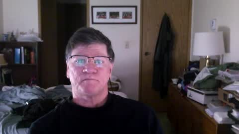 Snapshot of hg99too chatting on 02-21-25, 03:32 hg99too online show from 02-21-25, 03:32