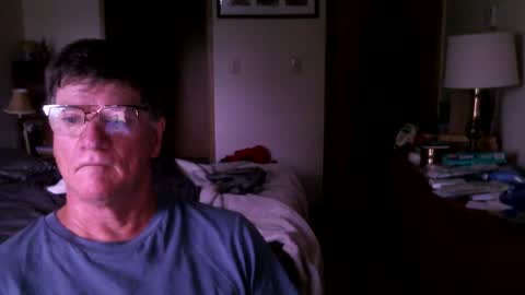 Snapshot of hg99too chatting on 09-09-25, 02:16 hg99too online show from 09-09-25, 02:16