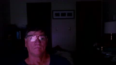 Snapshot of hg99too chatting on 09-12-25, 02:17 hg99too online show from 09-12-25, 02:17