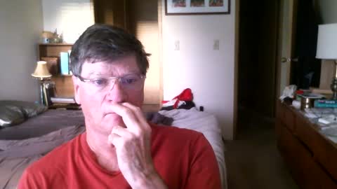 Snapshot of hg99too chatting on 09-18-25, 02:19 hg99too online show from 09-18-25, 02:19