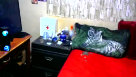 Snapshot of hhhjnf1 chatting on 09-12-25, 12:11 hhhjnf1 online show from 09-12-25, 12:11