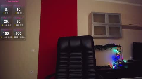 Lina online show from 03-06-25, 11:58