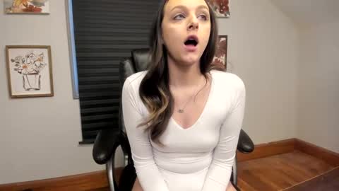 Paige online show from 01-16-25, 02:08