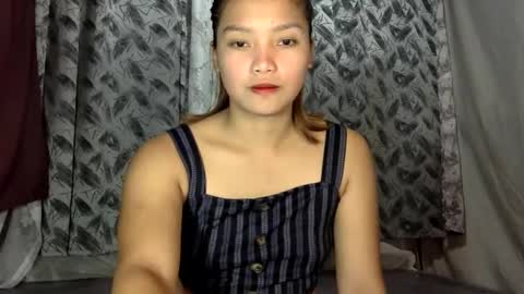 hi_there99 online show from 02-09-26, 02:37