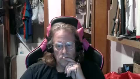 Snapshot of hiakun chatting on 11-09-25, 02:10 hiakun online show from 11-09-25, 02:10